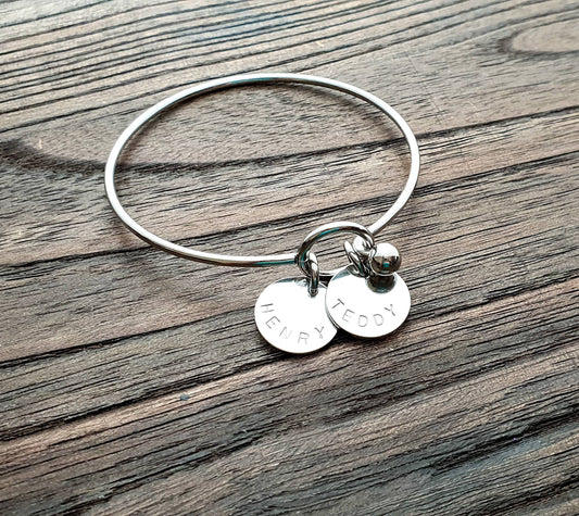 Personalised Hand Stamped Silver Bangle with Personalised Discs. Choose how many Circle Charms you need. Great Gift for Her.