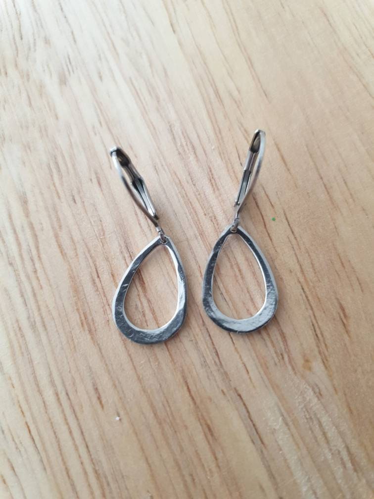 Teardrop Leverback Hammered Drop Earrings, Stainless Steel Dangle Leverback, threaders or Hook Earrings in Silver or Gold