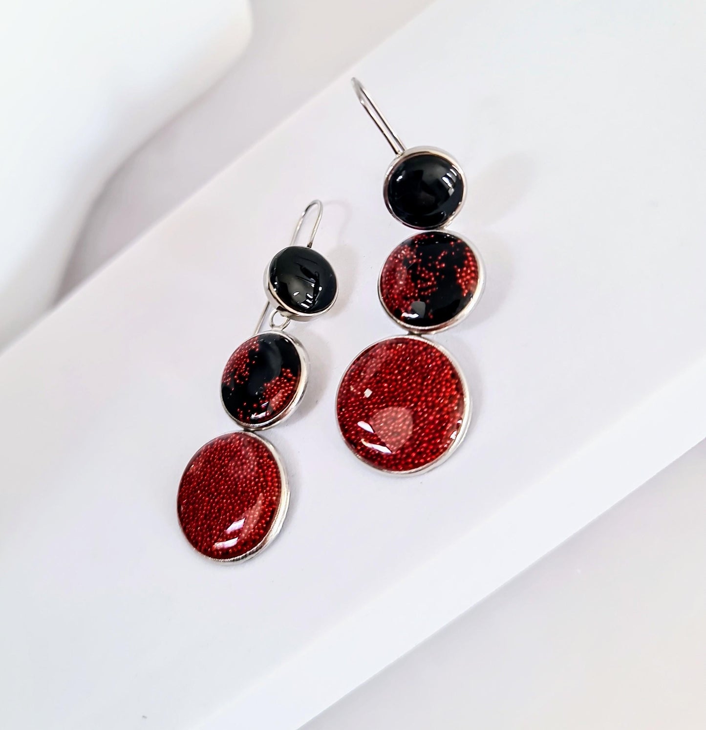 Red and Black Circle Drop Earrings, 3 Circle Design Bubble Bead Dangle Earrings, Statement Resin Hypoallergenic Handmade Earrings