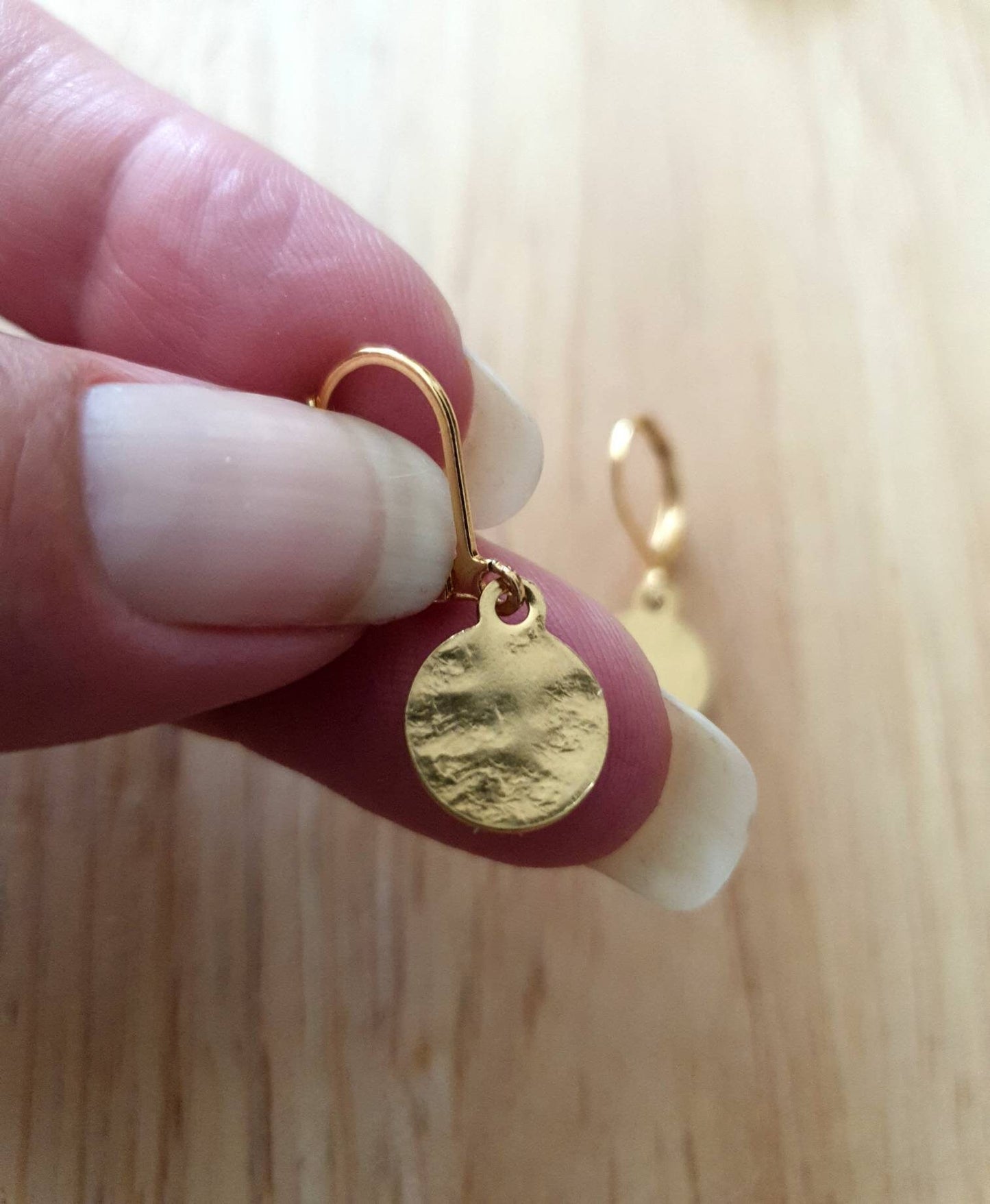 Gold Hammered Circle Disc Leverback Drop Earrings, Coin Disc Hoops, 10mm Disc Hooks, Stainless Steel Dangle Leverback, Minimalist Earrings