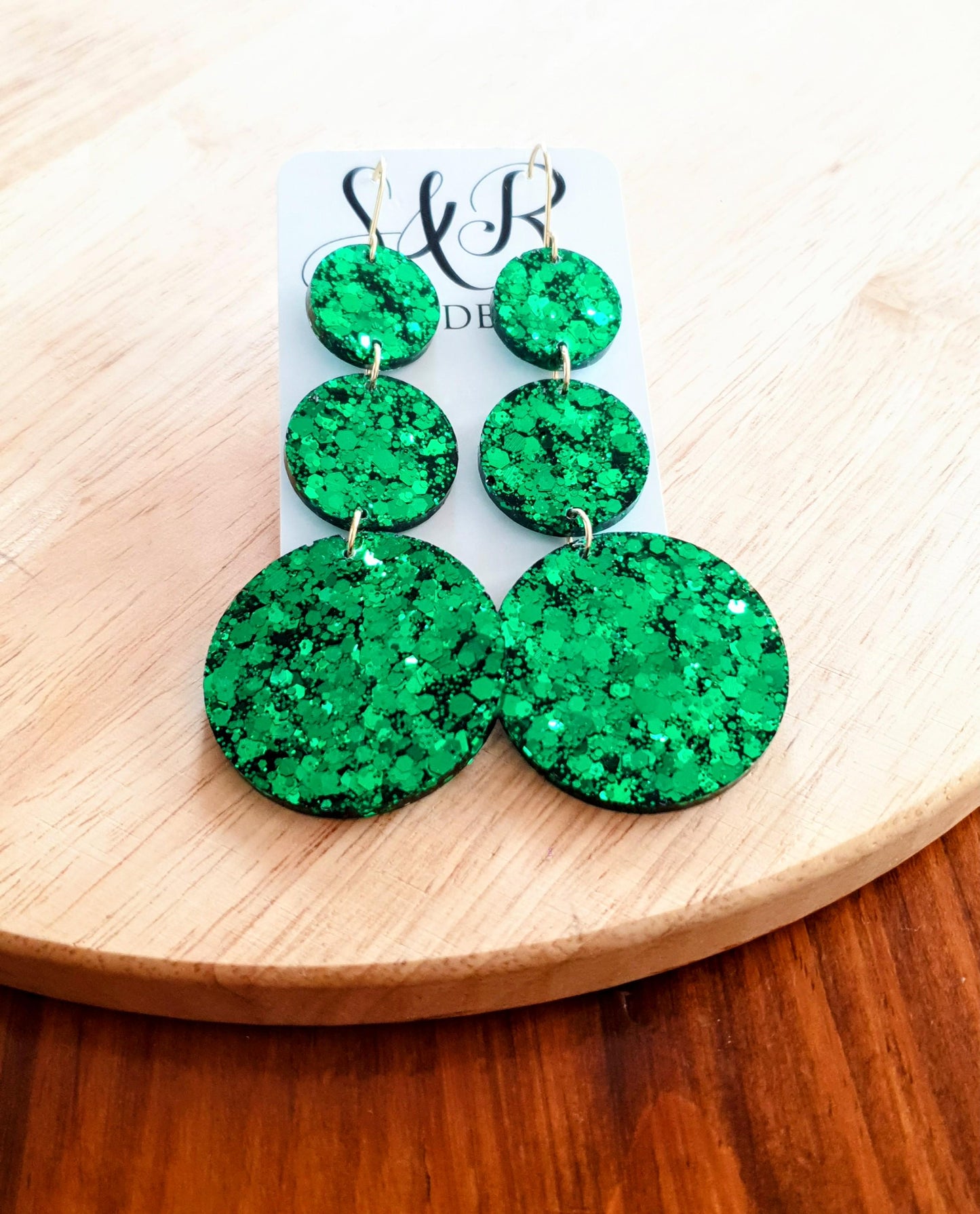 Emerald Green Circle Long Resin Earrings, Statement Emerald Green Glitter Earrings, Bridal Earrings, Stainless Steel Earrings.