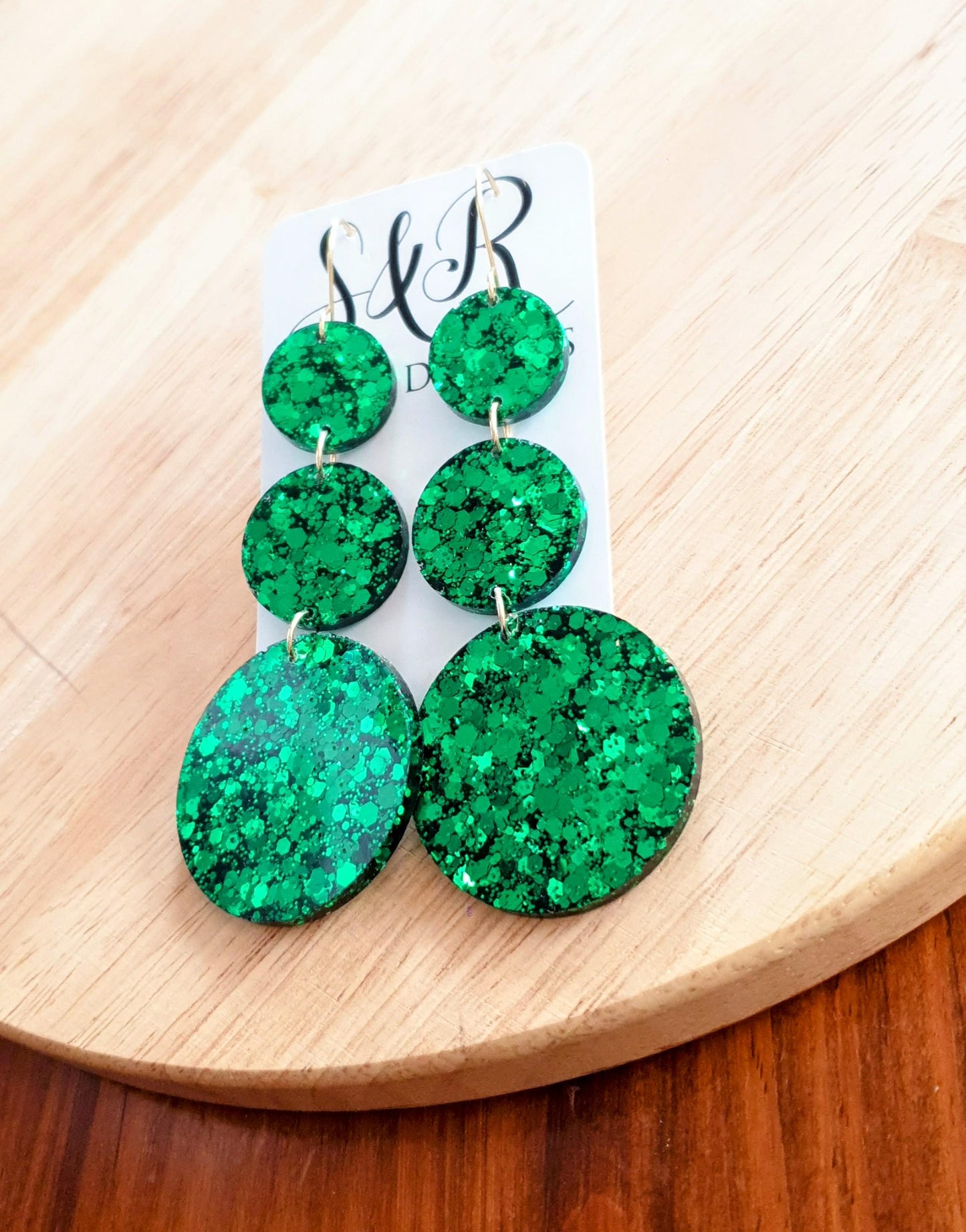 Emerald Green Circle Long Resin Earrings, Statement Emerald Green Glitter Earrings, Bridal Earrings, Stainless Steel Earrings.