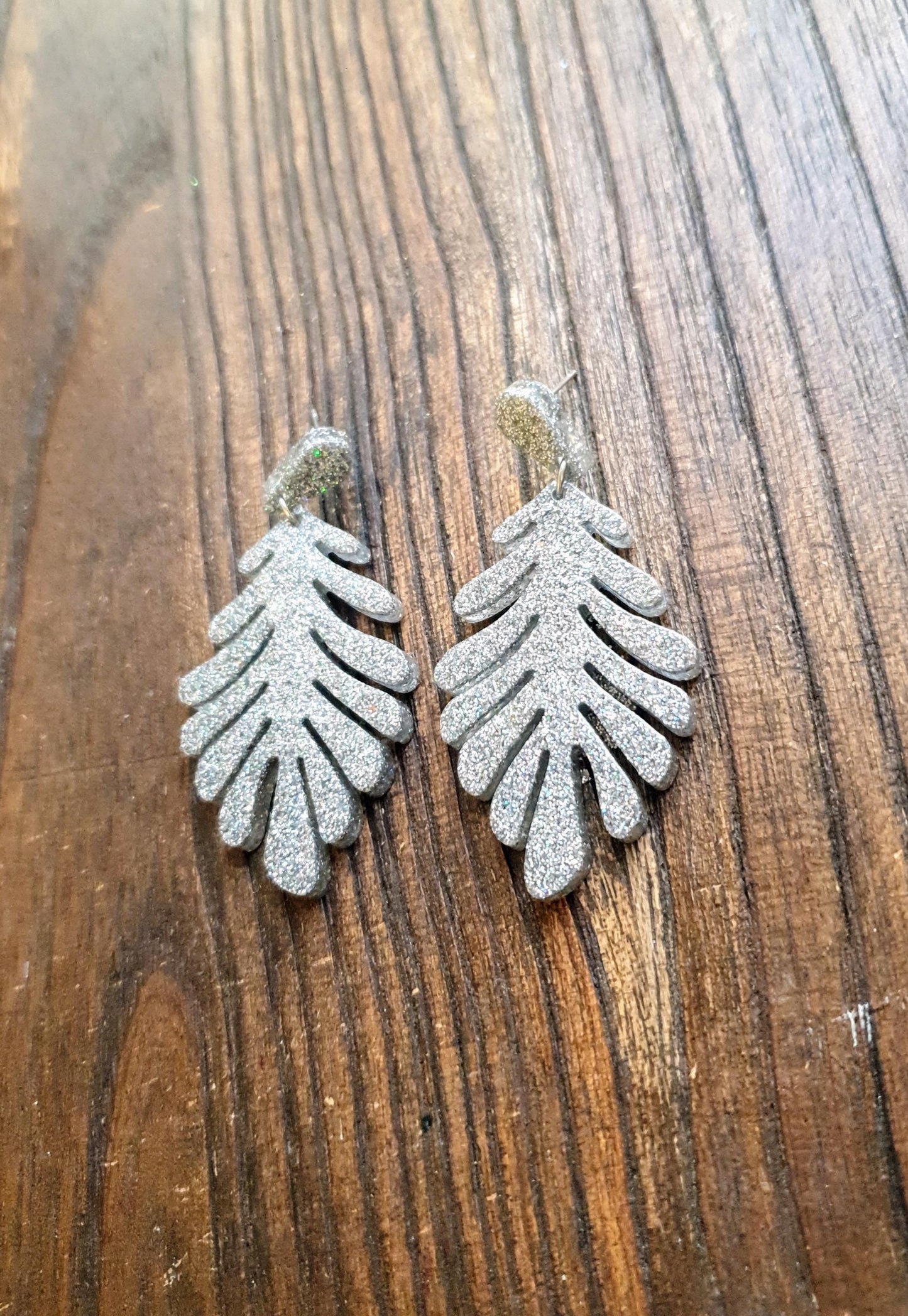Silver Holographic Leaves Dangle Earrings, Handmade Glitter Resin Leaf Earrings, Bold Statement Jewellery Handmade, Gift for her