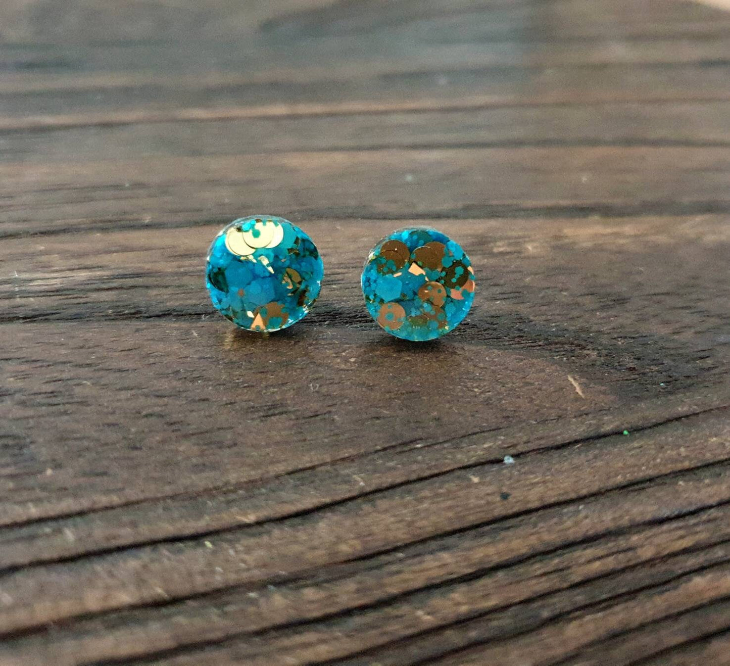 Blue Gold Circle Dot Resin Stud Earrings, Blue and Gold Mix Glitter Earrings. Stainless Steel Stud Earrings. 12mm, 10mm or 8mm