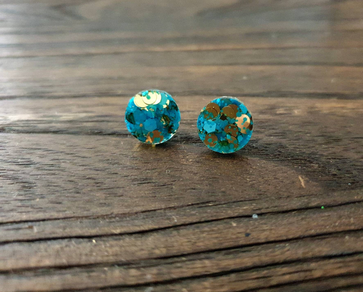 Blue Gold Circle Dot Resin Stud Earrings, Blue and Gold Mix Glitter Earrings. Stainless Steel Stud Earrings. 12mm, 10mm or 8mm