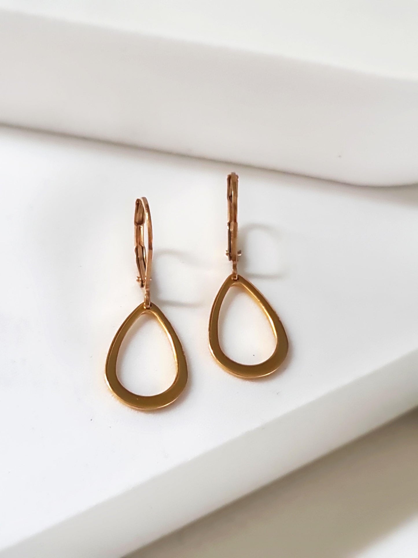 Teardrop Leverback Earrings, Stainless Steel Dangle Leverback, threaders or Hook Earrings in Silver or Gold