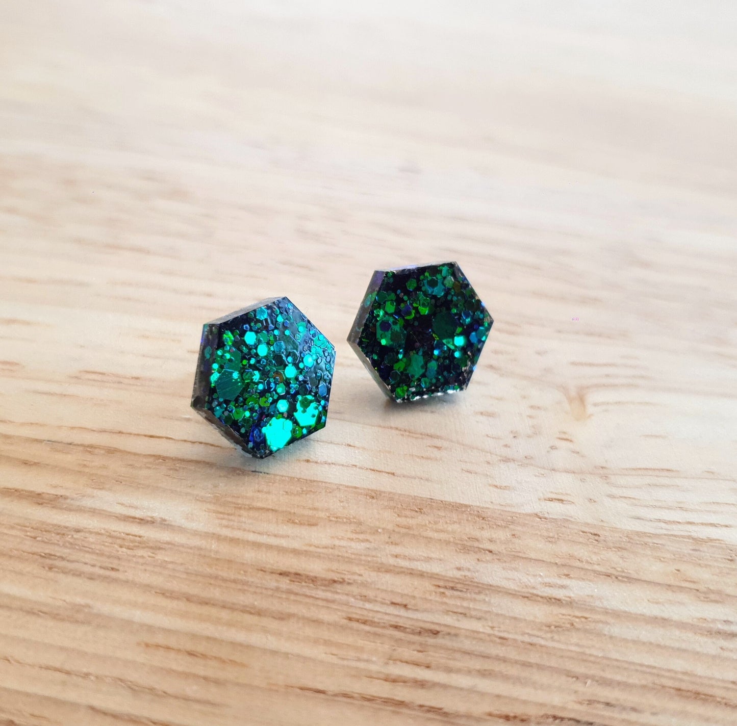 Hexagon Stud Earring, Chameleon Blue Emerald Green Changing Glitter Resin Studs, Ocean Blue Mix Earrings. Stainless Steel. 15mm