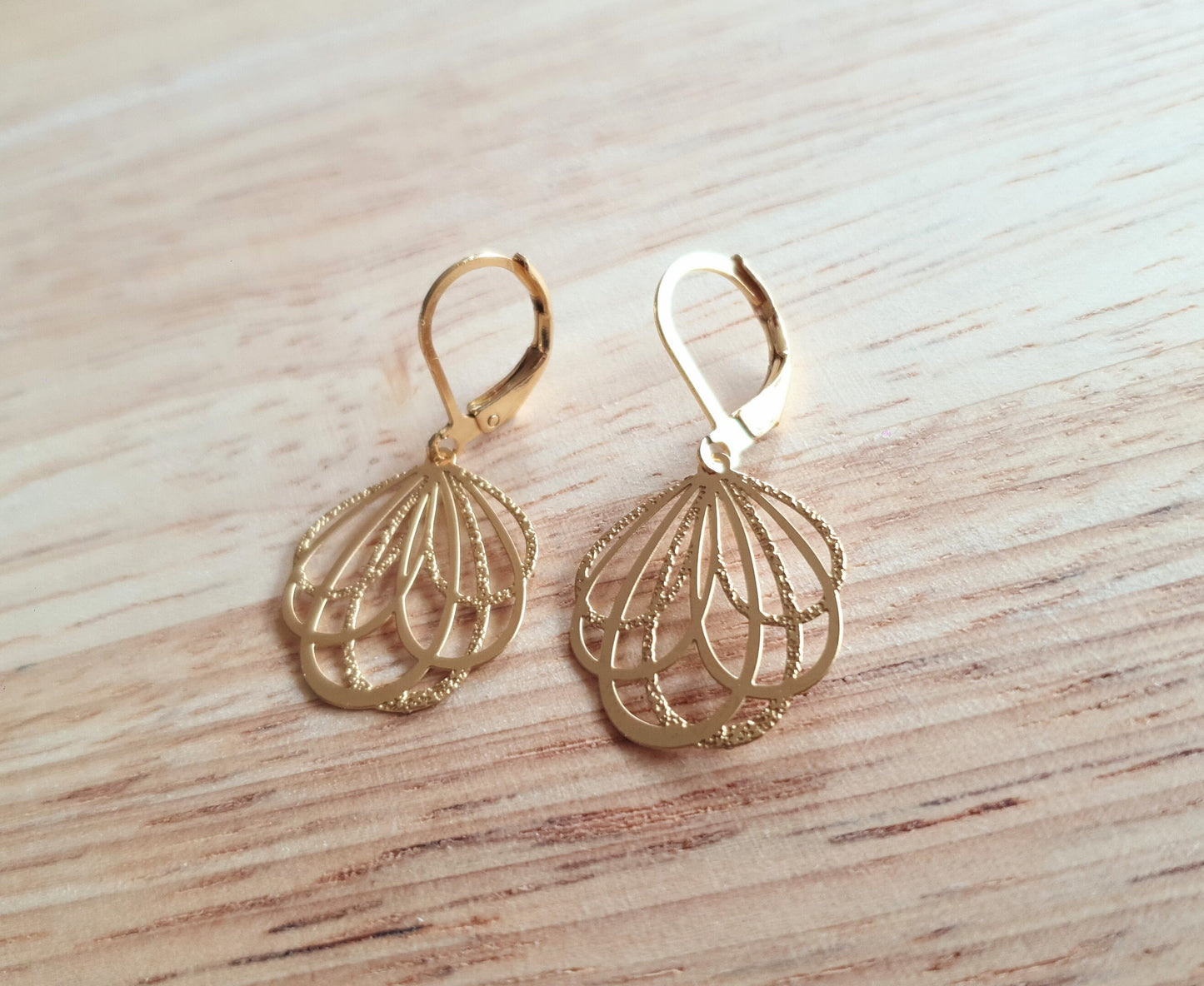 Gold Dainty Filigree Flower Leverback Earrings, Stainless Steel Statement Dangle Drop Minimalist Earrings.