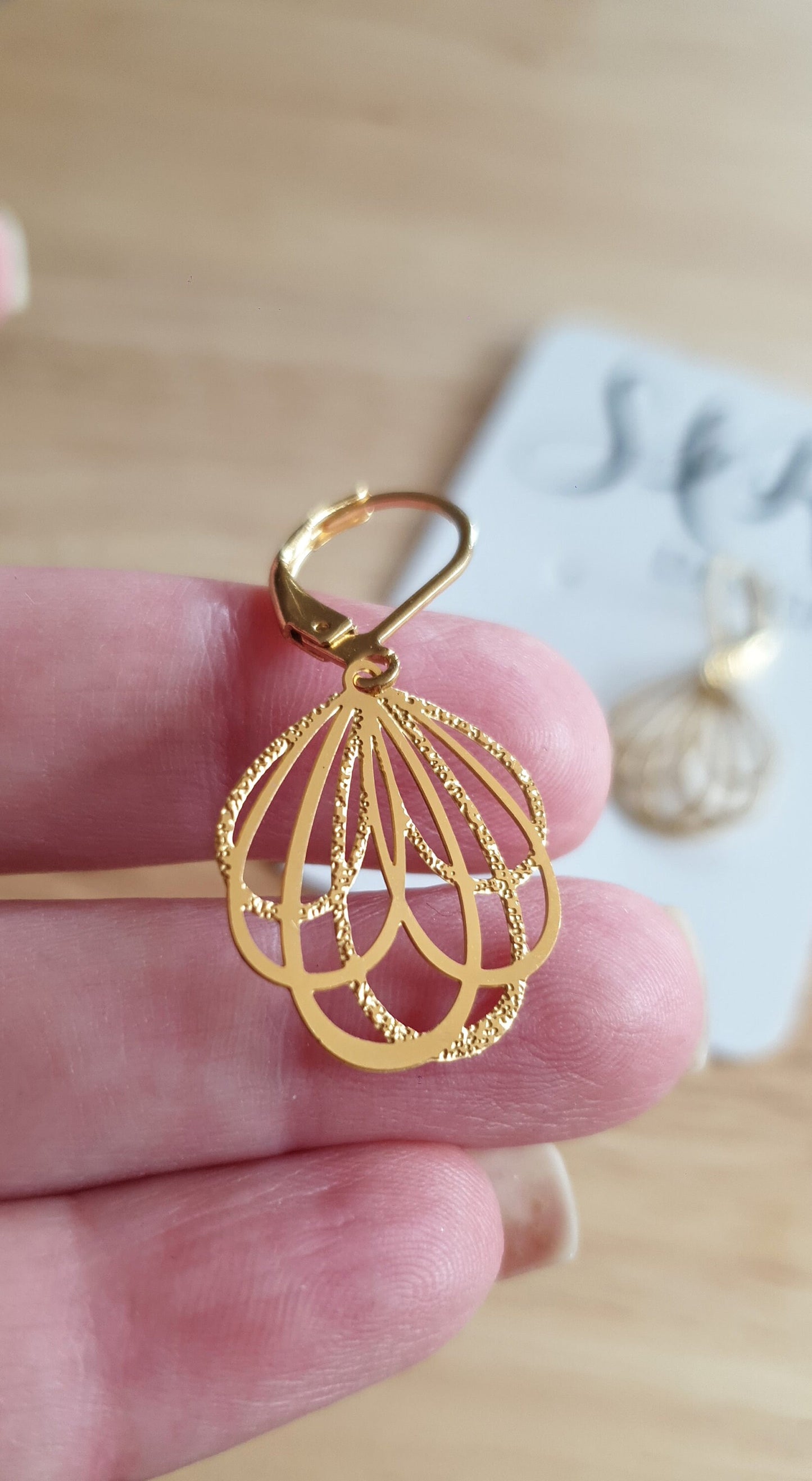 Gold Dainty Filigree Flower Leverback Earrings, Stainless Steel Statement Dangle Drop Minimalist Earrings.