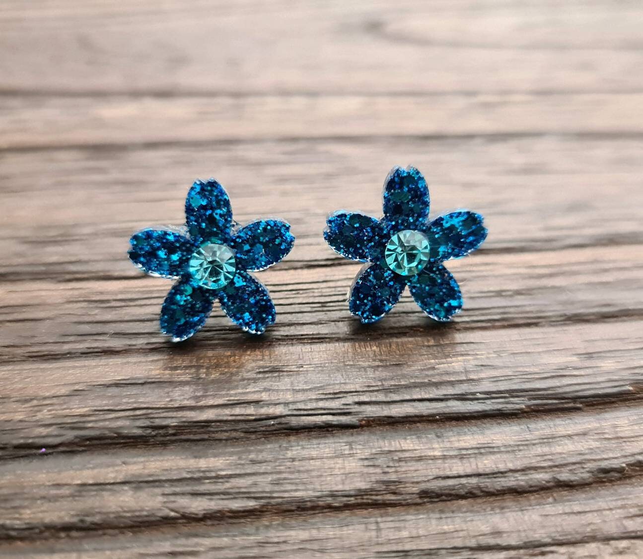 Flower Resin Earrings, Blue Glitter Crystal Earrings, Flower Stud Earrings, Mother's Day Earrings