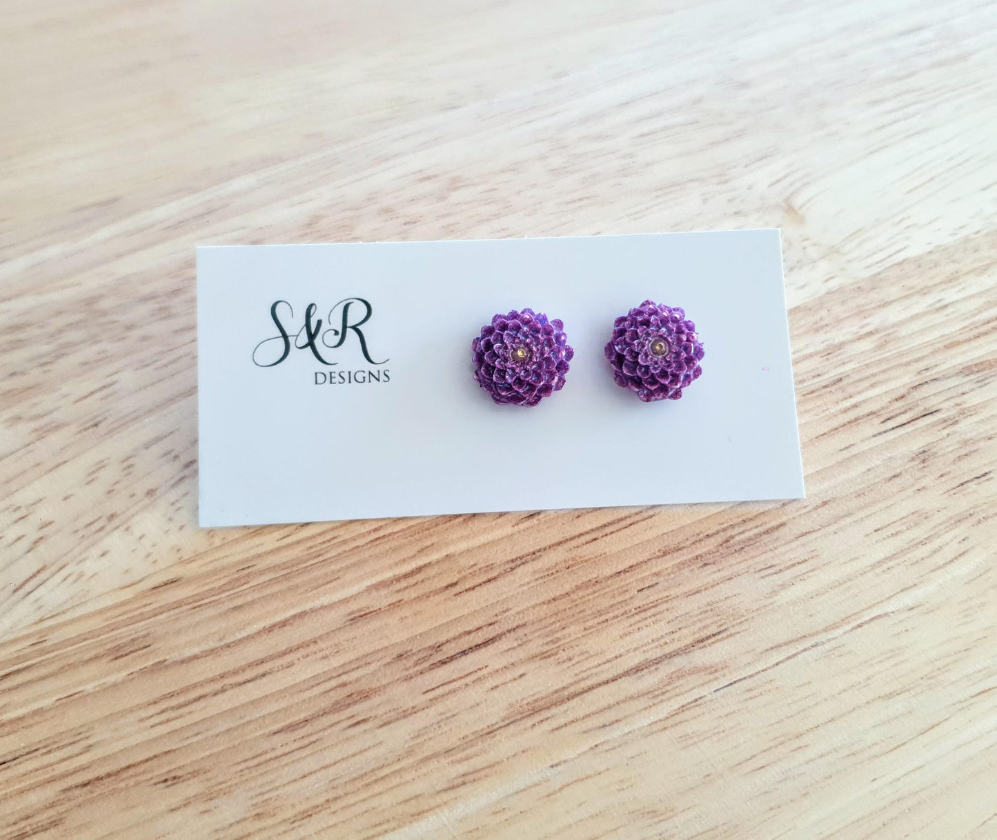Flower Stud Earrings, Purple Chrysanthemum Flower Studs, Purple mix and Gold Resin, Stainless Steel Earrings