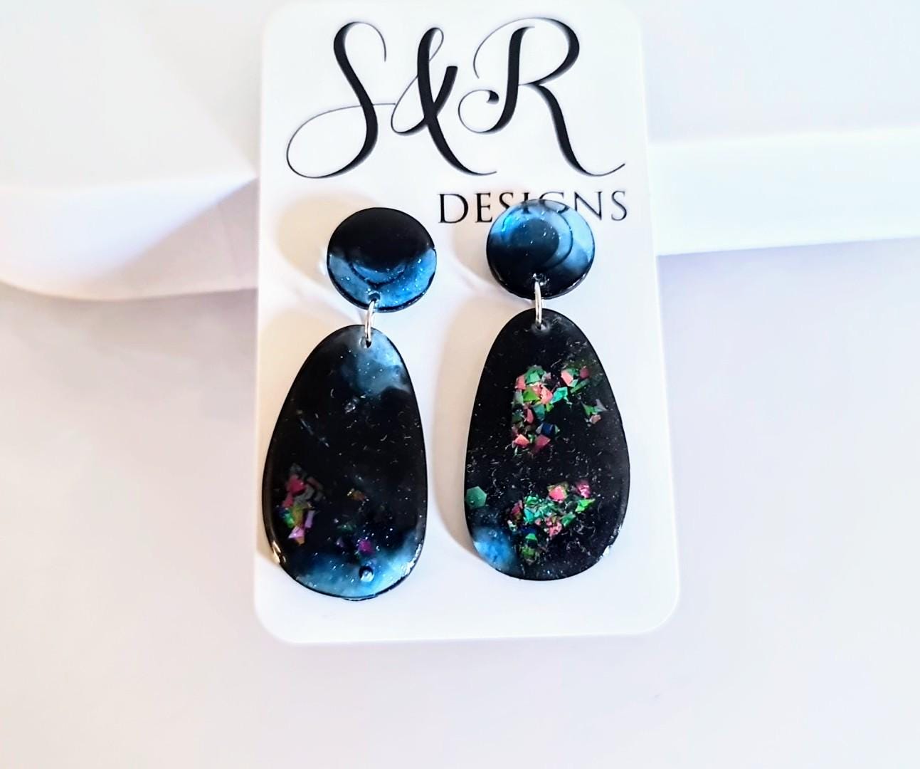 Blue Black Metalic Drop Earrings, Oval Organic Shape Earrings, Multicoloured Glitter, Resin Handmade, Stainless Steel Hypoallergenic. Gift