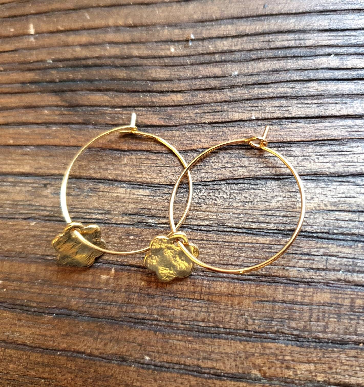 Gold Hammered Flower Disc Hoop Earrings, Stainless Steel Dangle, Minimalist Earrings, 15mm or 25mm Hoops, Leverback, Earwire Hooks