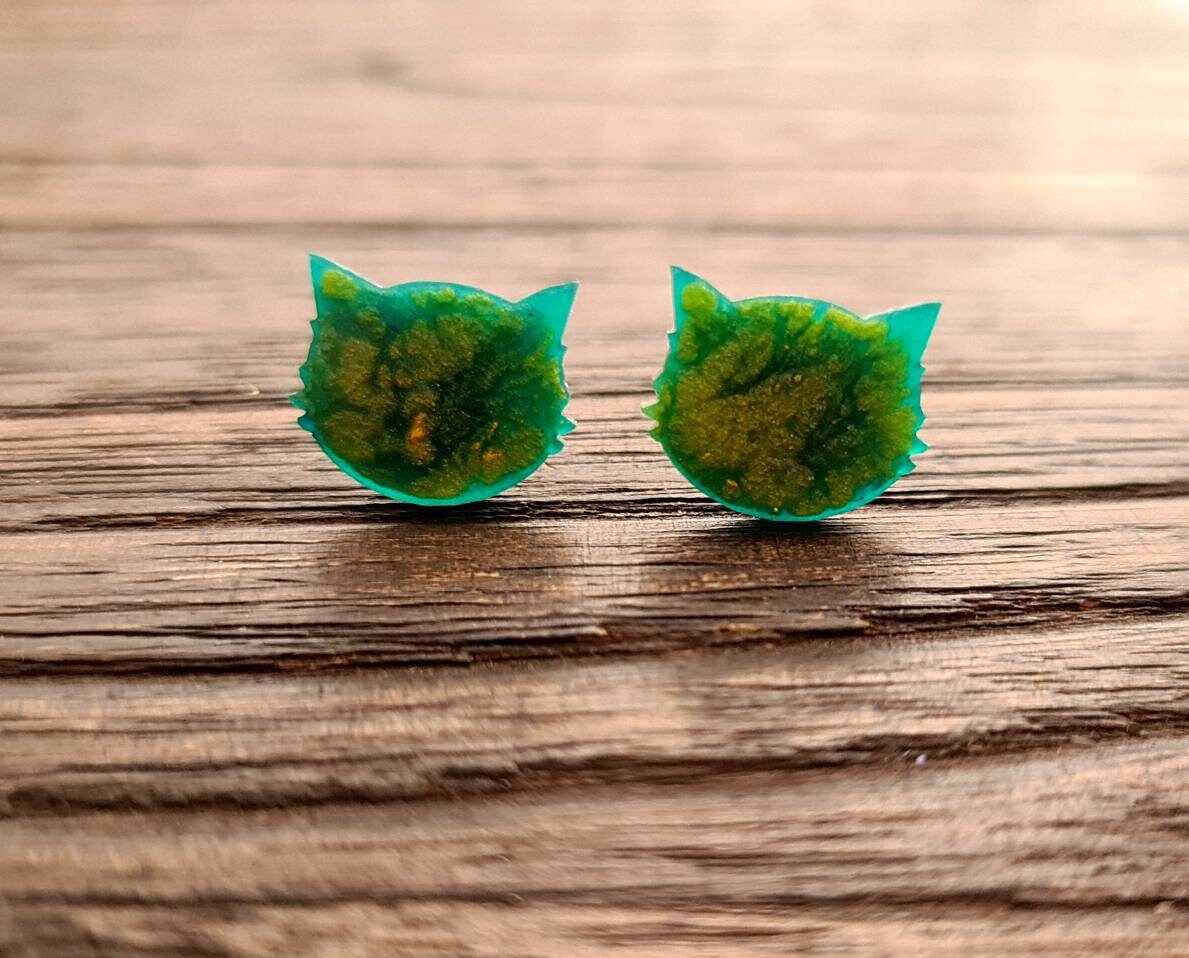 Teal Cat Earrings, Cat Resin Stud Earrings, Teal Green Blue Yellow Gold Mix Earrings, Cat Glitter Earrings made with Stainless Steel.