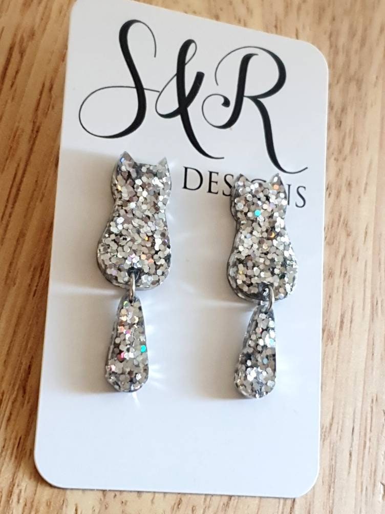 Silver Cat Stud Dangle Earrings, Cat with Moving Tail Long Earrings, Silver Holographic Glitter Resin Earrings, Stainless Steel.