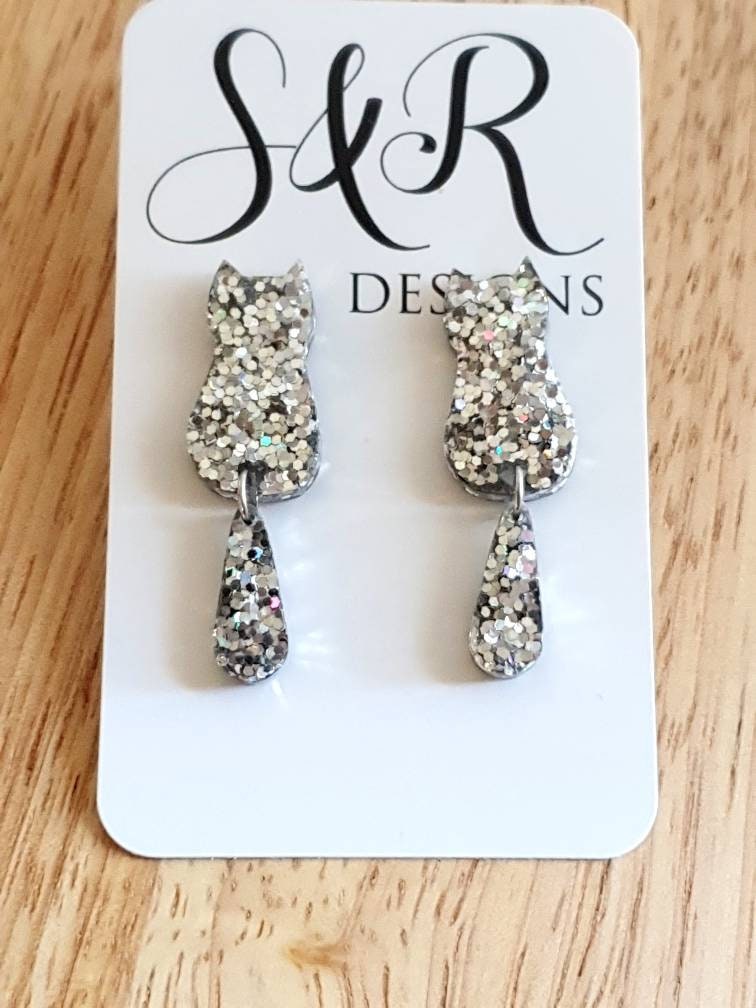 Silver Cat Stud Dangle Earrings, Cat with Moving Tail Long Earrings, Silver Holographic Glitter Resin Earrings, Stainless Steel.