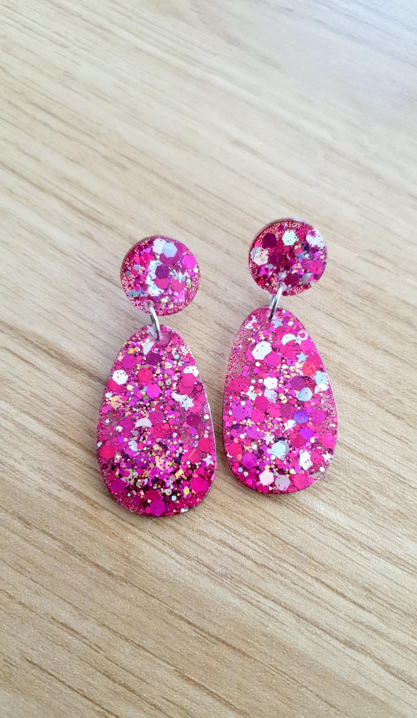 Oval Organic Shape Drop Glitter Earrings, Pink Silver and Gold Mix Glitter, Resin Handmade, Stainless Steel. Statement Gift