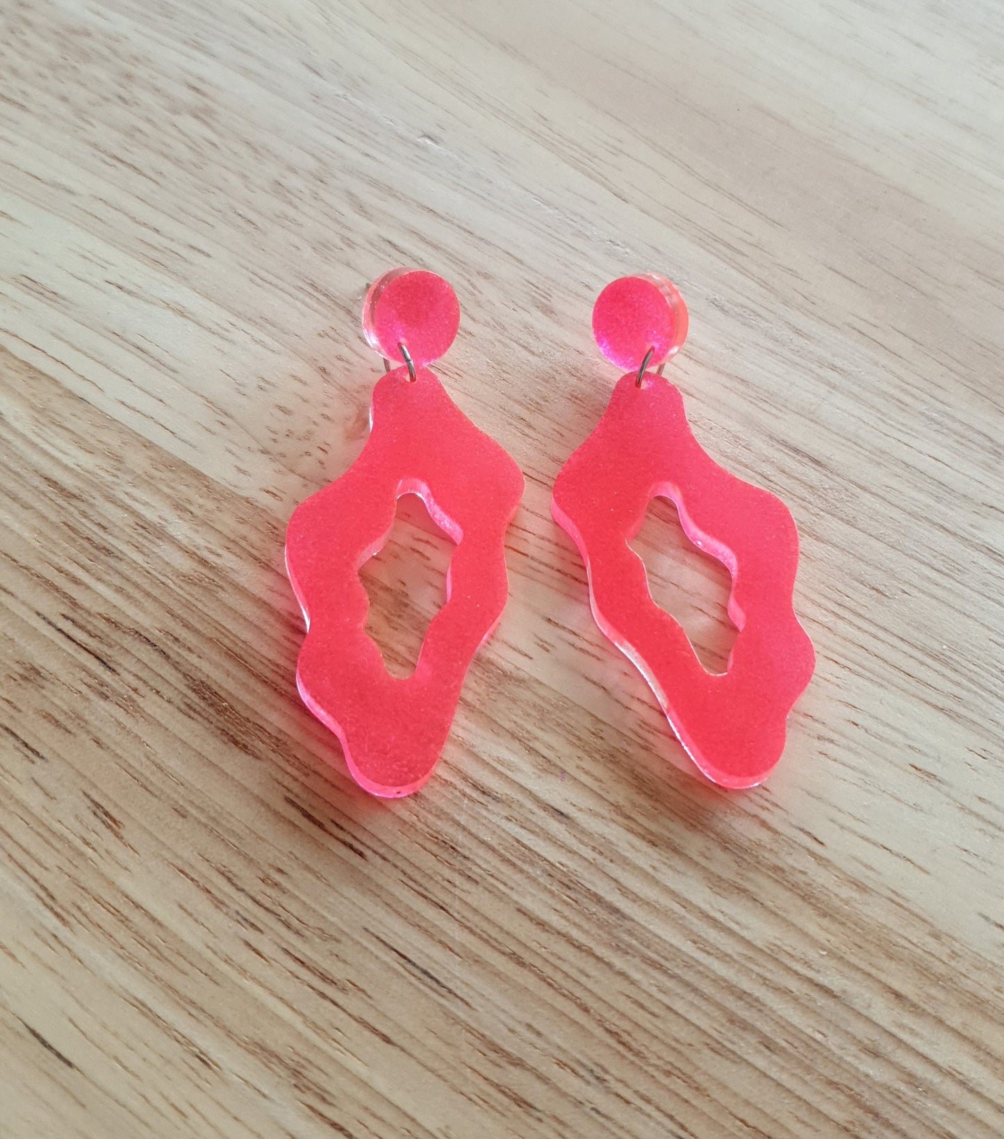 Pink Wavy Liquid Shape Dangle Drop Earrings, Pink Fine Glitter, Wave Statement Handmade Resin Earrings