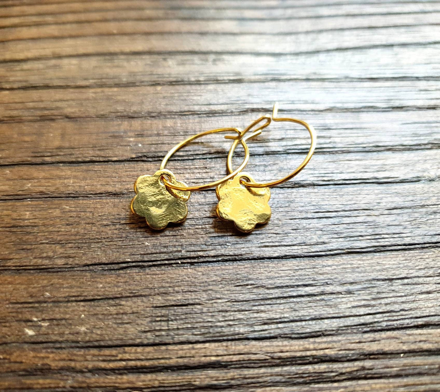 Gold Hammered Flower Disc Hoop Earrings, Stainless Steel Dangle,  Minimalist Earrings, 15mm or 25mm Hoops, Leverback,  Earwire Hooks