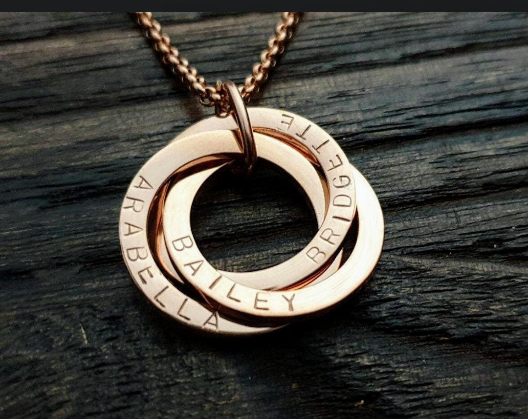 Personalised Circle Connecting Rings Necklace, Tripple Links, Childrens names Personalized Hand Stamped Gift, 25mm Rings, 18CT Gold