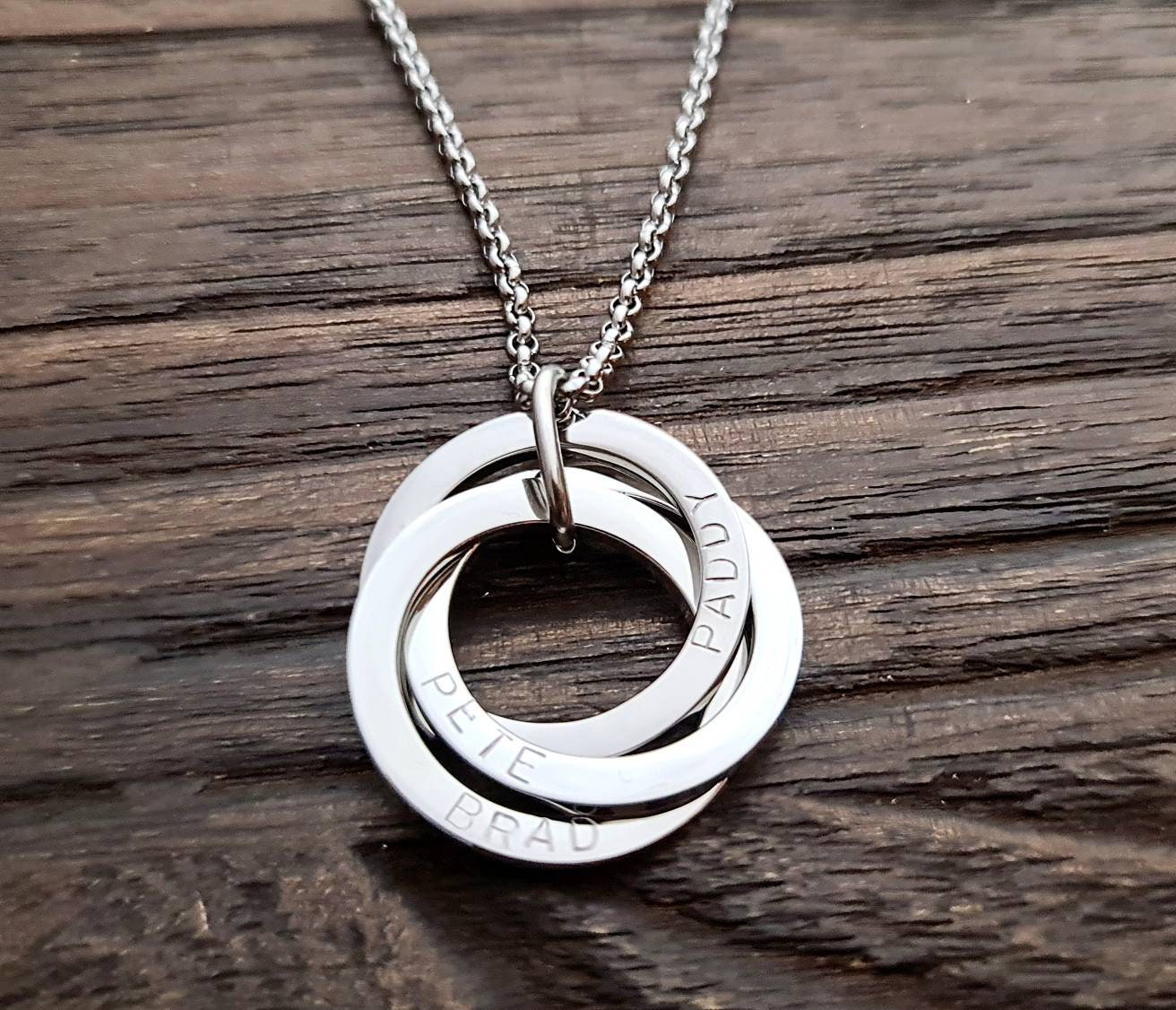 Personalised Circle Connecting Rings Necklace, Tripple Links, Childrens names Personalized Hand Stamped Gift, 25mm Rings, 18CT Gold