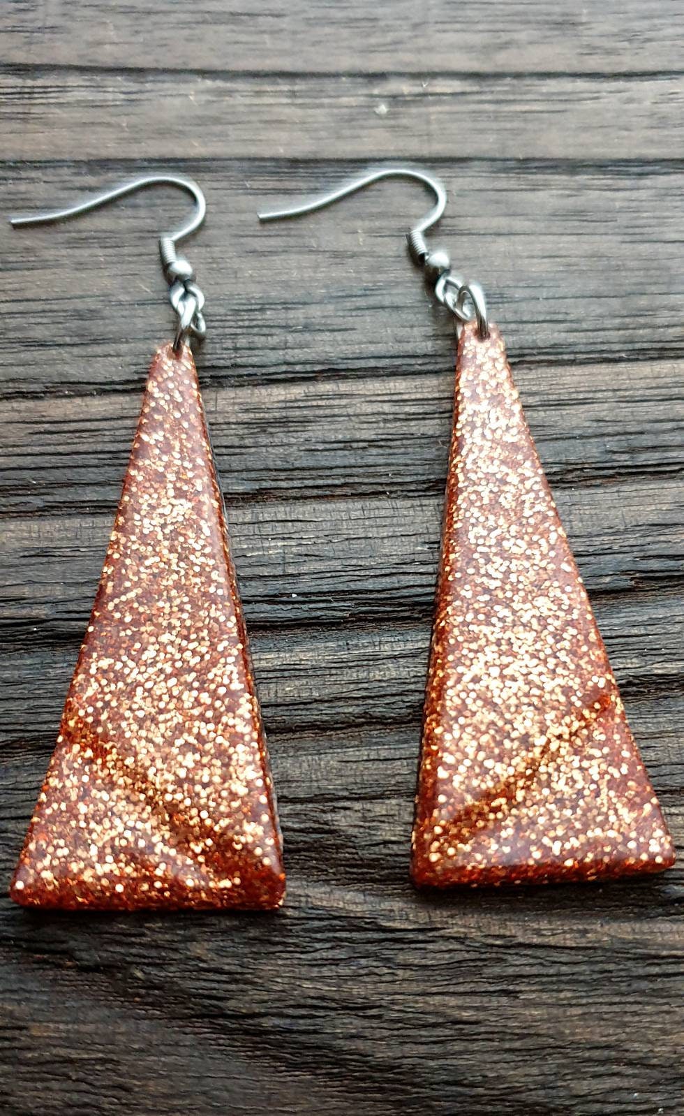 Sparkly Triangle Dangle Earrings made of Stainless Steel & Copper Glitter Resin.