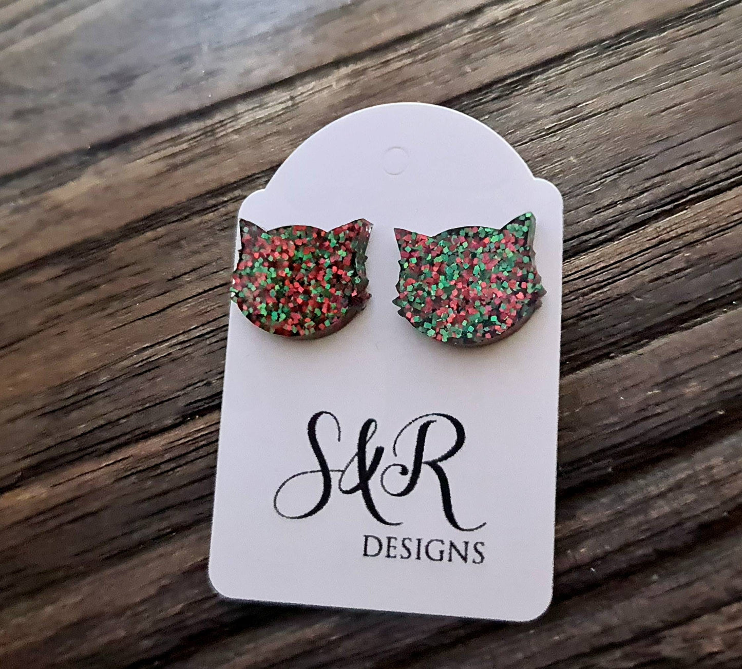Cat Earrings, Cat Resin Stud Earrings, Red Green Christmas Glitter Earrings, Cat Glitter Earrings made with Stainless Steel.