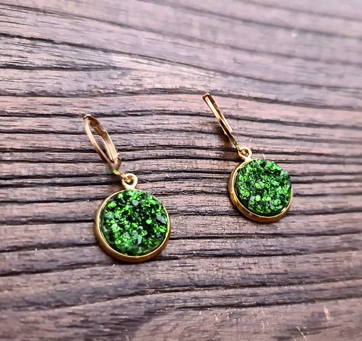 Sparkly Faux Green Druzy Gold Leverback Earrings, made of Stainless Steel 12mm