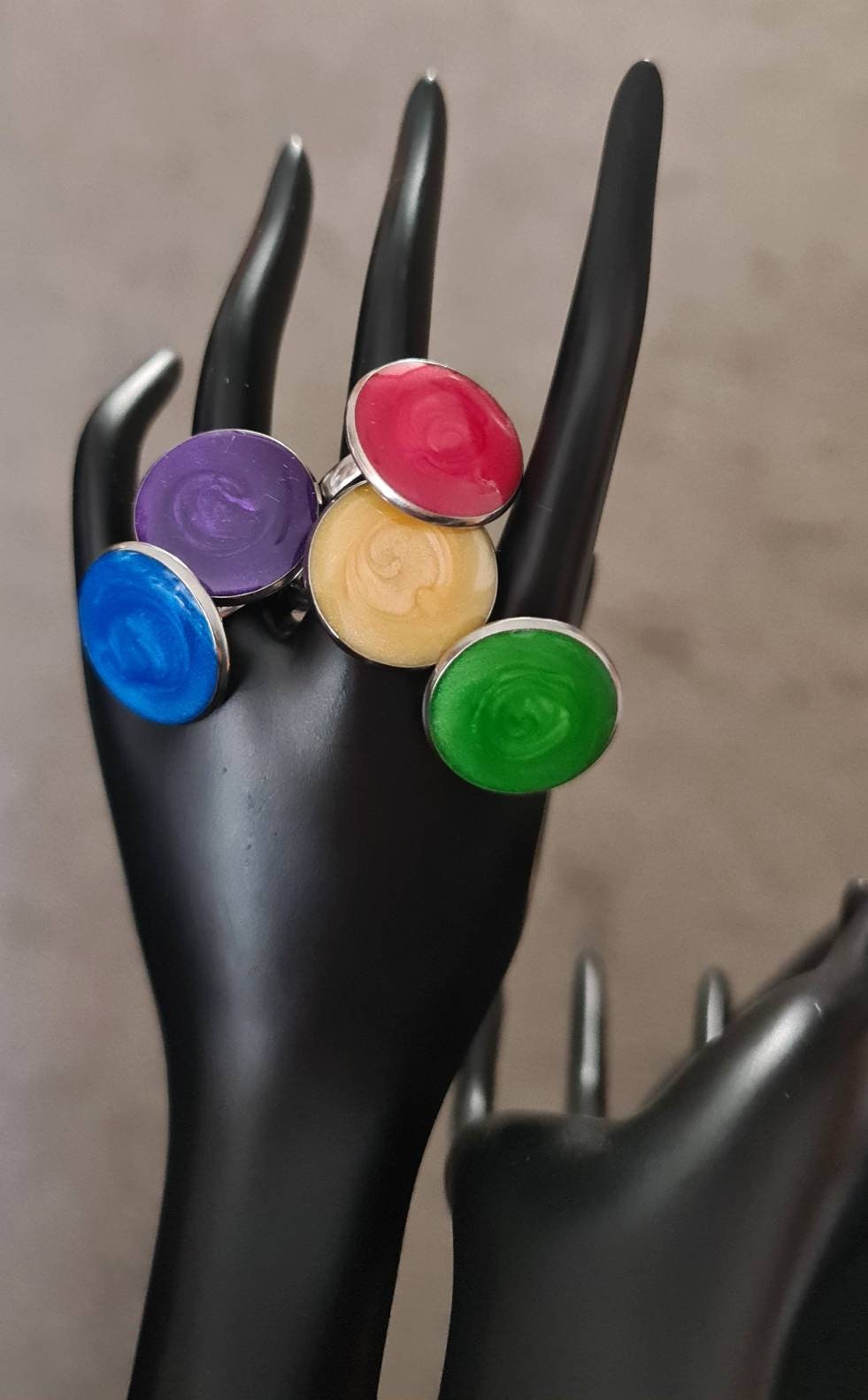 Circle Large Ring, Mono Colour Resin Stainless Steel Statement Ring, Choose Colour Red, Yellow, Green, Blue or Purple Dize 8 US (N AU/UK)