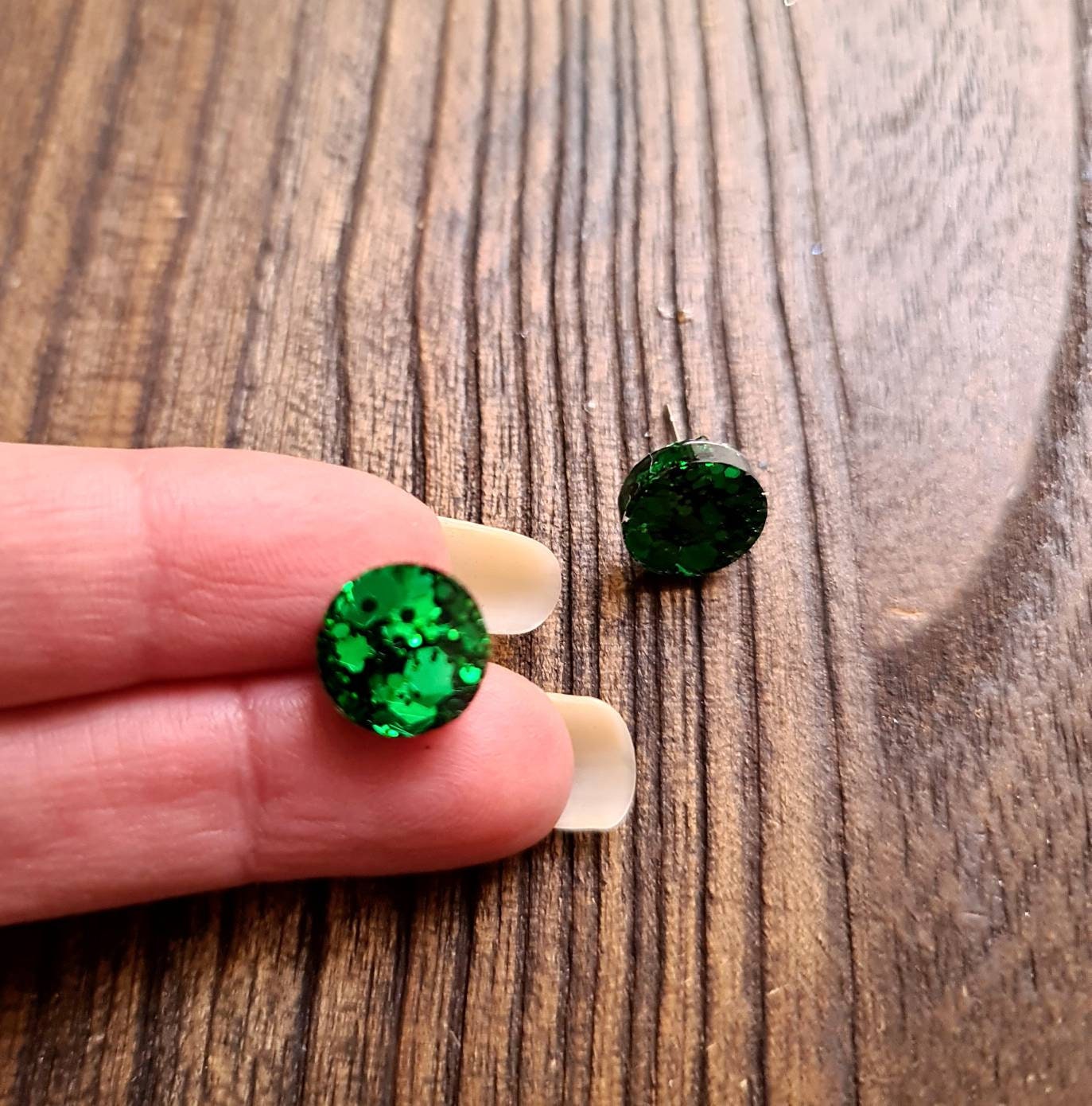 Emerald Green Circle Dot Resin Stud Earrings, Emerald Glitter Earrings. Stainless Steel Minimalist Stud Earrings. 15mm, 12mm, 10mm or 8mm