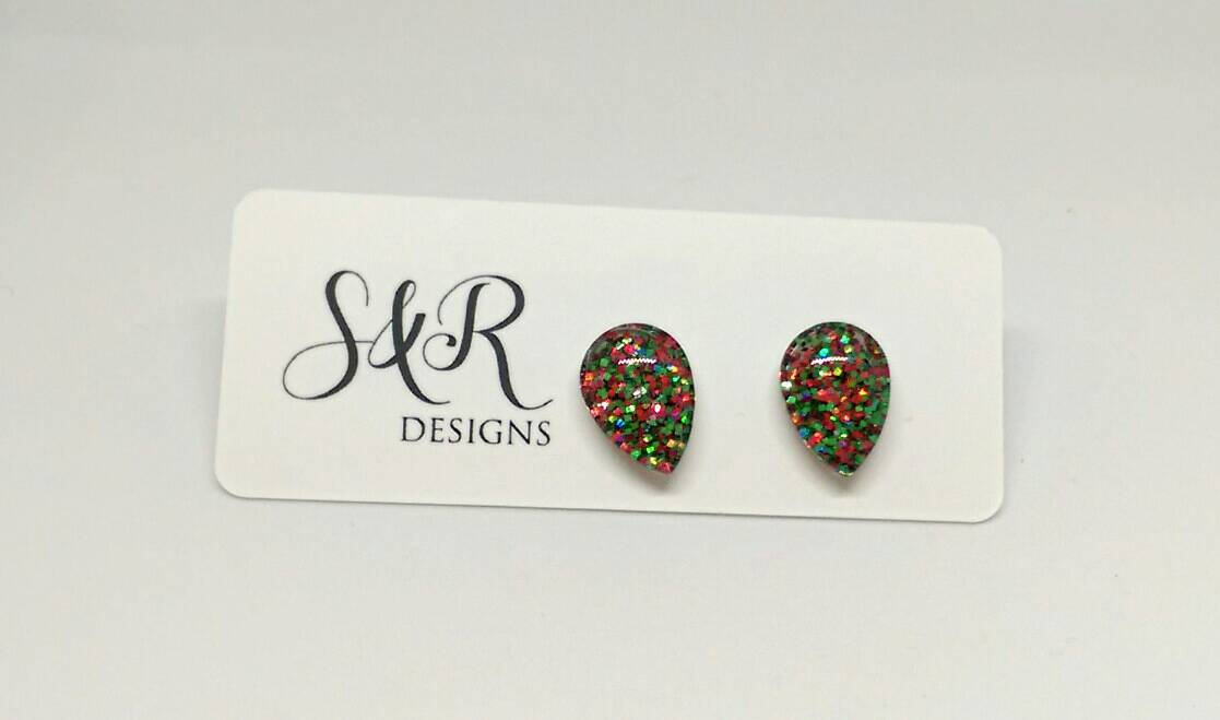 Sparkly Christmas Glitter Teardrops Glass Glitter Resin Stud Earrings made of Stainless Steel 10mm X 15mm