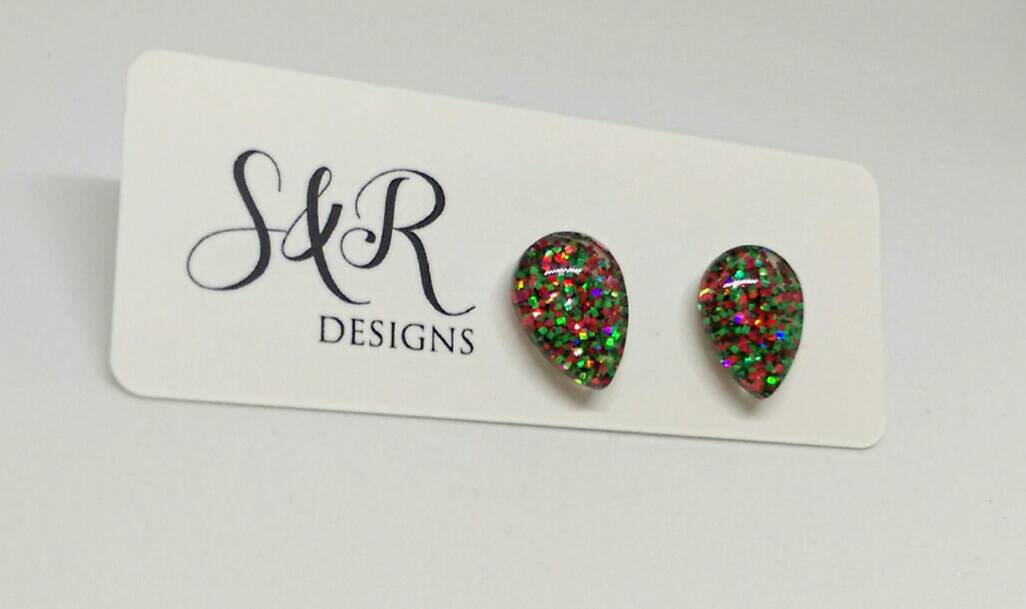 Sparkly Christmas Glitter Teardrops Glass Glitter Resin Stud Earrings made of Stainless Steel 10mm X 15mm
