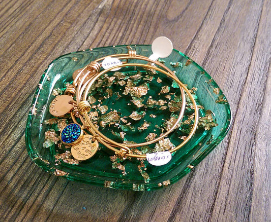 Resin Ring Dish Pentagon Design Emerald Green with Rose Gold Leaf